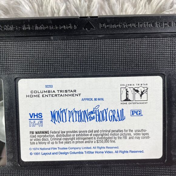 Monty Python and the Holy Grail (VHS, 1974) Comedy - Picture 9 of 10